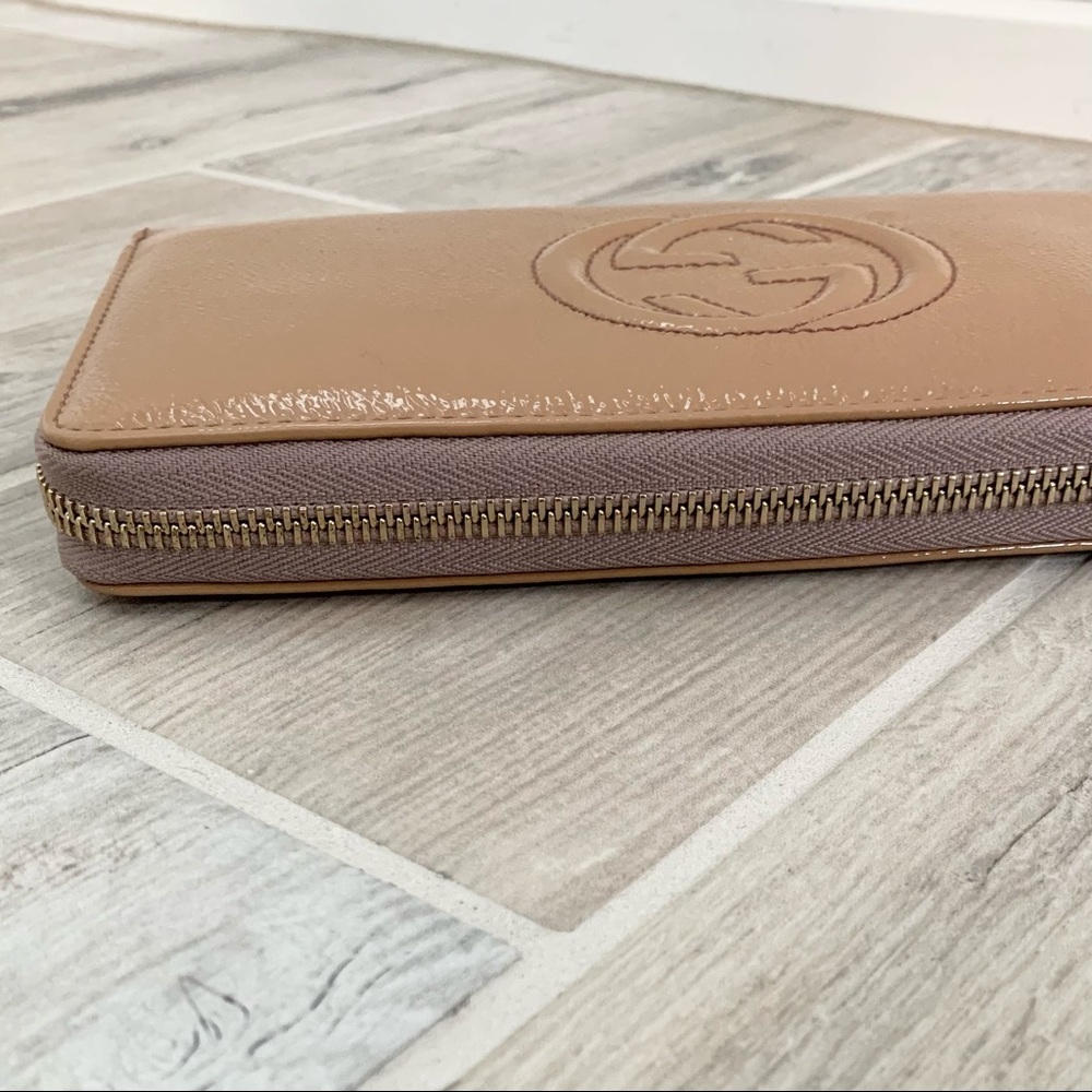 Gucci Tan Patent Leather XL Organizer Wallet - Picture 6 of 10